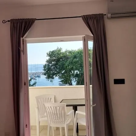 Villa La Playa Pula Exterior photo