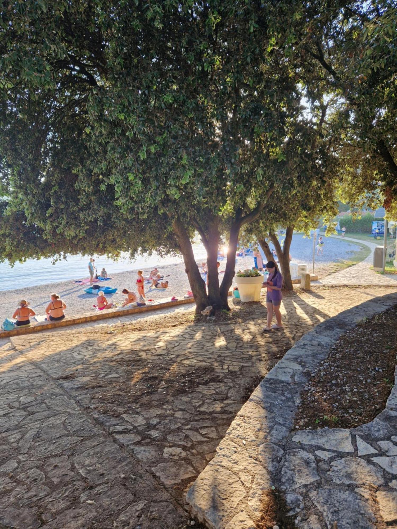 La Playa *