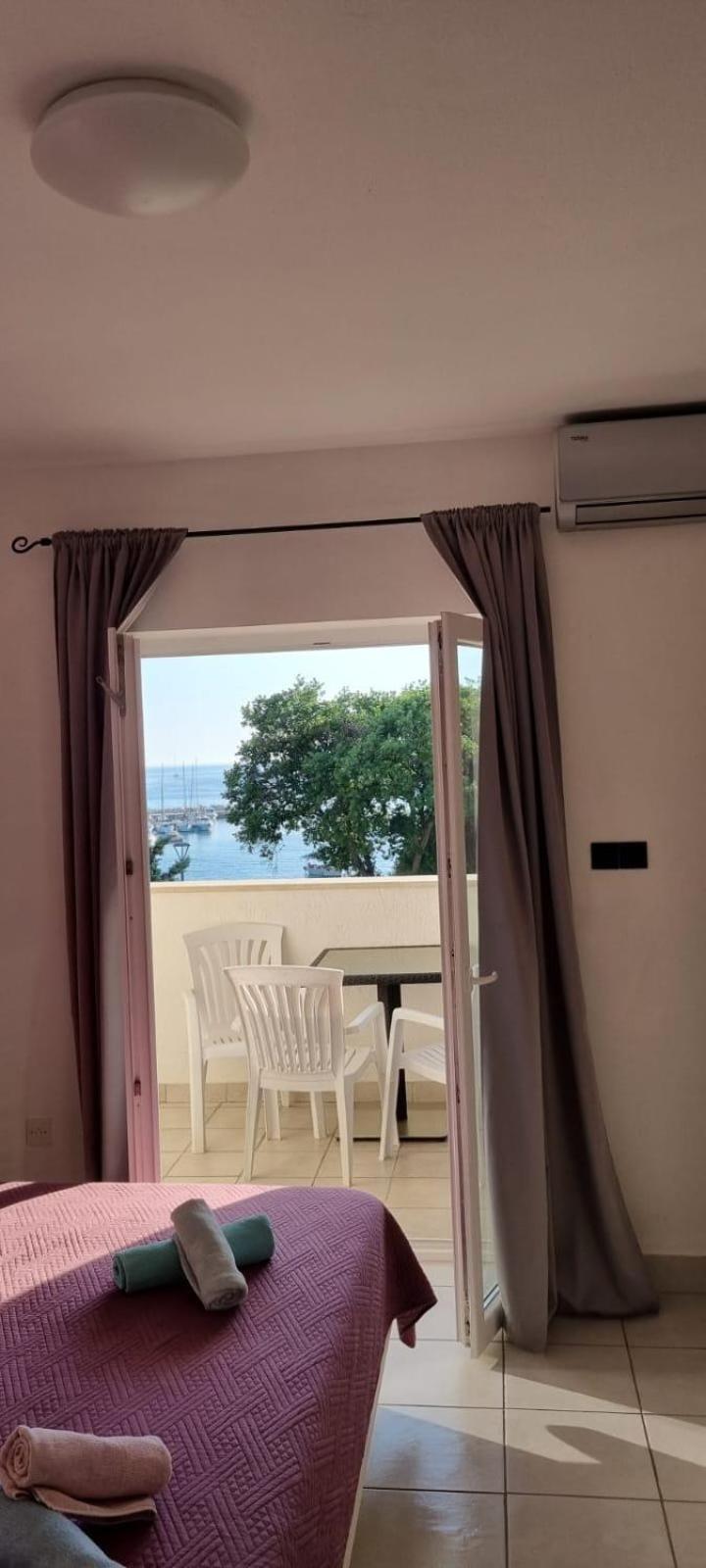 La Playa Apartment *